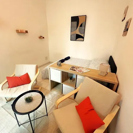 T2 Proche Centre Apartman *